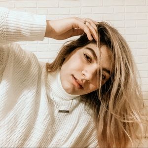 Meet your Posher, Gabryelle